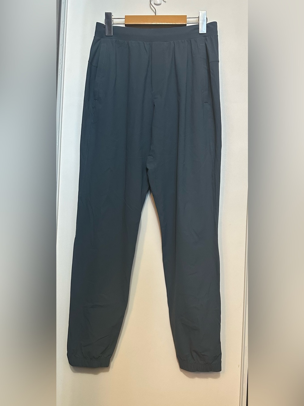 lululemon athletica Men's slate-blue surge  Jogger Pants